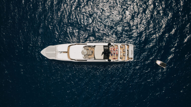 Yatch – photo MiraMira
